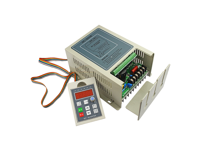 3000B通用變頻器，220V通用變頻器，三相變頻器，變頻調(diào)速器