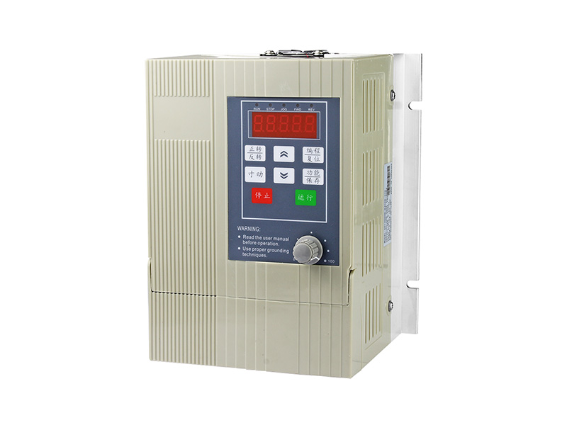 4000H通用變頻器，變頻器三相380V，變頻器廠家，電機(jī)變頻器