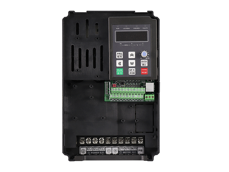 220轉(zhuǎn)380變頻器，單相220V輸入轉(zhuǎn)三相380V輸出變頻器