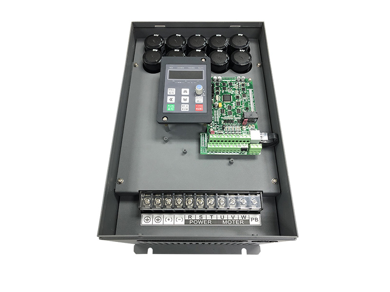 380V永磁同步變頻器，永磁同步電機(jī)驅(qū)動(dòng)器，永磁變頻器廠家