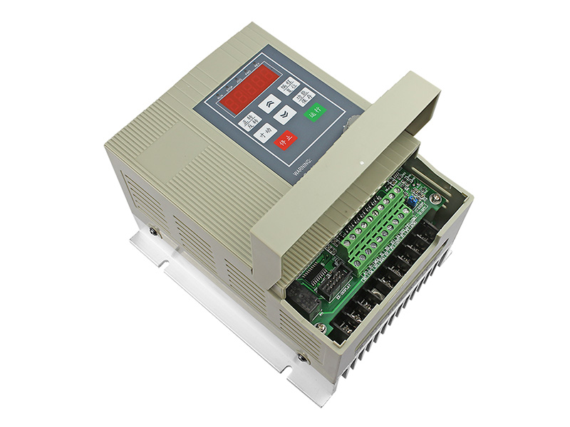 4000H通用變頻器，變頻器三相380V，變頻器廠家，電機(jī)變頻器