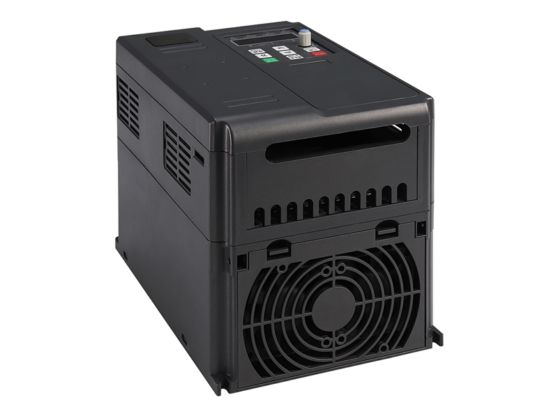 220轉(zhuǎn)380變頻器，單相220V輸入轉(zhuǎn)三相380V輸出變頻器